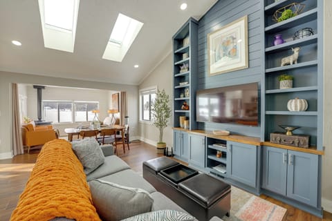 Sparta Vacation Rental | 2BR | 1BA | 1,090 Sq Ft