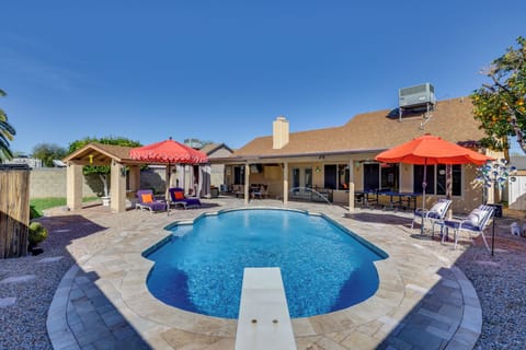 Glendale Vacation Rental | 3BR | 2BA | 1,428 Sq Ft