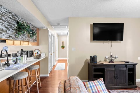 Living Room | Large Window | Natural Light