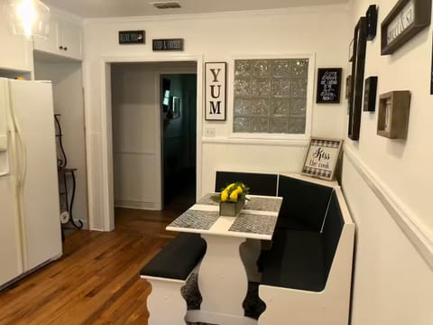 Clairely Meant for You! Apartment in Thomasville