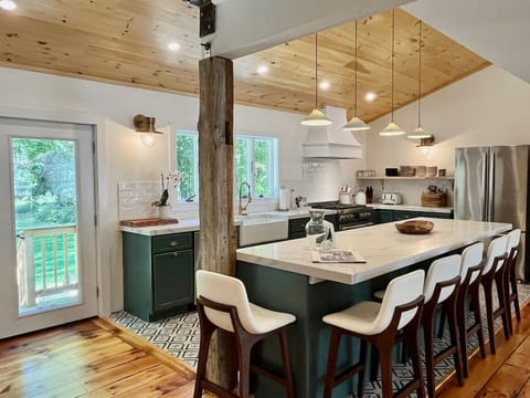 stunning kitchen at Seventeen