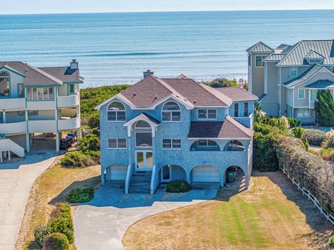 Oceanfront Outer Banks Vacation Rental 2025