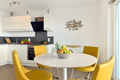 Holiday Apartment 'Dinkelbach Traumblick 3C' with Lake & Mountain View, Balcony, Wi-Fi Apartment in Vorarlberg, Austria