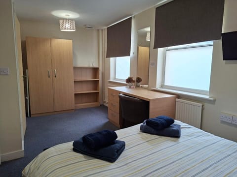 Relaxing Retreat in Cheltenham Apartment in Cheltenham