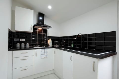 Horwich House | 2BR | Near Bolton Football Stadium House in England