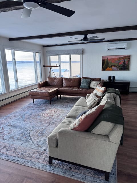 Cayuga Getaway House in Fayette