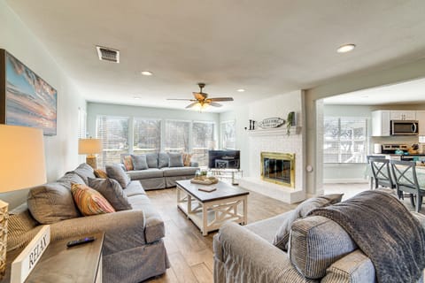 Tool Vacation Rental | 4BR | 3BA | Steps Required | 3,348 Sq Ft