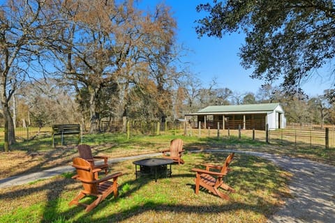 Nature Escape Studio Apt on 22 Acres! Apartment in Harris County