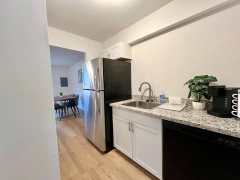 Sweet Cozy MSU 2 BR with Patio Apartment in Starkville