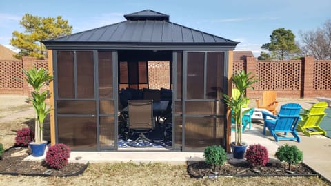 Private Pool Oasis Near Fort Sill & Refuge Slps 9 House in Lawton