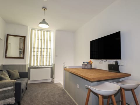 WEE FLAT in Fortrose Cottage in Scotland