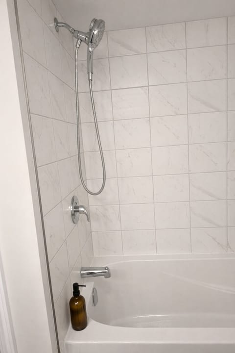 Private Guest Suite in Kemptville - Coffee & Snack Bar Apartment in Ottawa