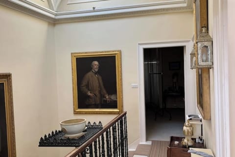 Beautiful central Edinburgh town house in the heart of the city. House in Edinburgh