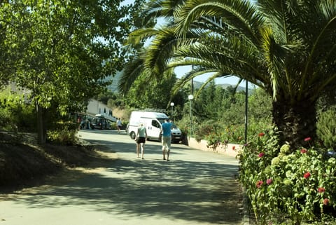 Mobil Home 3 bedrooms 6 persons semi-covered terrace Campground/ 
RV Resort in Corsica