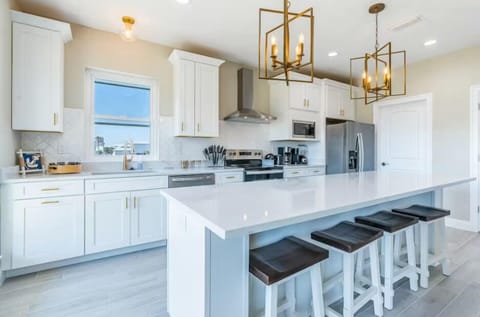 1st Floor Kitchen - Big island vibes