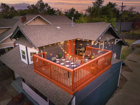 Bird’s-eye view of vacation goals. Spacious, playful, and perfectly designed for fun.