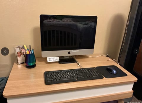 Honeycomb hideout Apartment in Tukwila