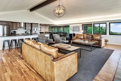 Open Living, Dining & Kitchen - Lodge