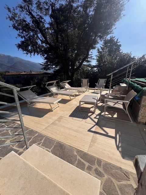 Casa panoramica con piscina House in Camaiore