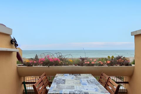 SE210 - Senigallia, charming studio apartment with sea view Apartment in Senigallia