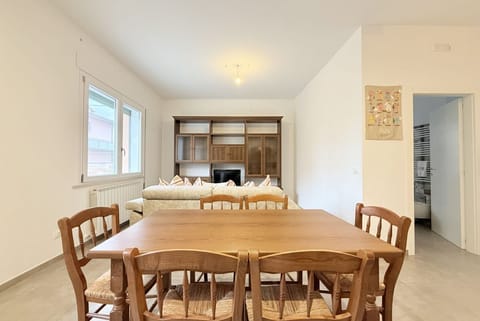 SE199 - Senigallia, cozy and spacious two-bedroom apartment near the city center Apartment in Senigallia