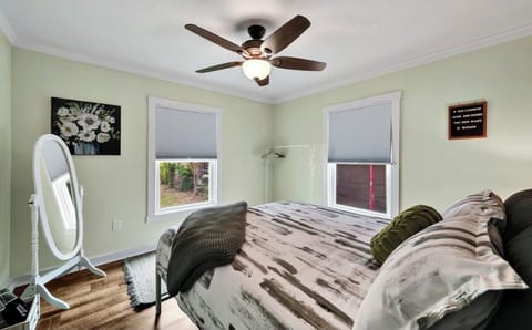 Modern Magnolia Charmer in the heart of Waco House in Waco