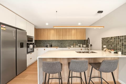 Fully equipped kitchen for easy home cooking.