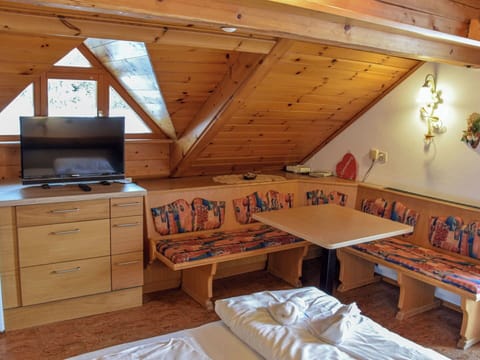 Furniture, Ceiling, Wood Stain, Resort, Chair, Hardwood, Varnish, Loft, Living Room, Eco Hotel