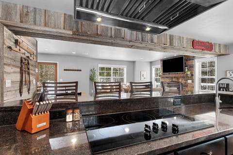 Open living room, kitchen, and dining with plenty of seating for everyone!