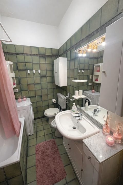 Fronte mare con terrazza per Tramonti top Apartment in Liguria