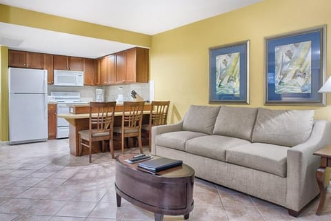 Relaxing 1-bedroom resort the WorldM Santa Barbara in fabulous Pompano Beach Resort in Pompano Beach