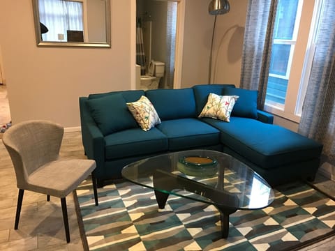 Remodeled Close-in Walkable Unit! Apartment in Portland