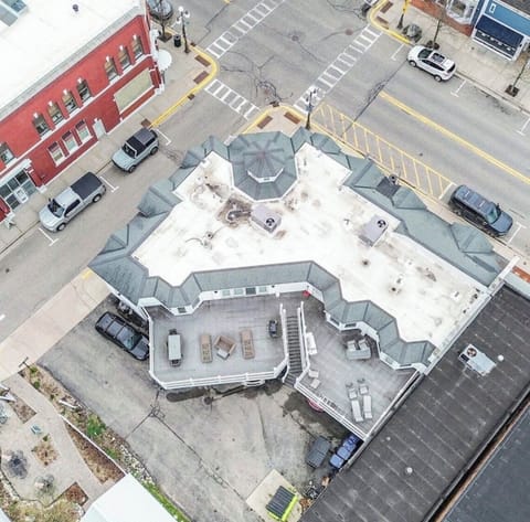 The right side private deck is for your use!