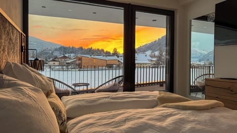 Penthouse Suite private & exklusive, where design meets mountain view Apartment in Salzburgerland