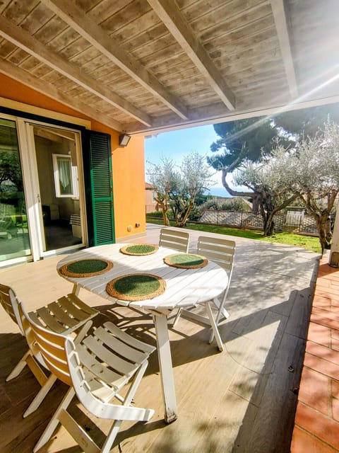 Villino degli Ulivi - Bergeggi Villa in Bergeggi