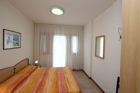 Seafront apartment with shared pool Apartment in Bibione