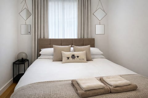 King Size Bed
