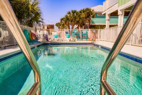 Cool or Heated - You can definitely relax in the refreshing pool, a perfect escape on sunny Alabama days!