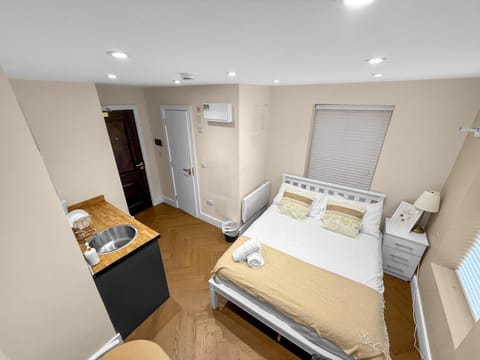 Comfortable Stay • Great Location • Easy Transport