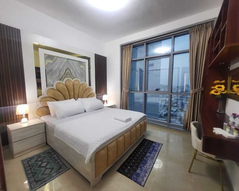 Duplex three bedroom apartment with sea view. Apartment in Ajman