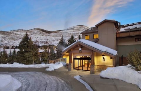 1 Bedroom/2 Bath Condo @ Marriott Streamside at Vail Feb 20-27 - Low Price! Apartment in Vail