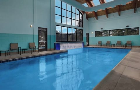 1 Bedroom/2 Bath Condo @ Marriott Streamside at Vail Feb 20-27 - Low Price! Apartment in Vail