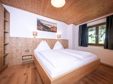 Vacation apartment "Steinernes Meer" - Hinterburghof - Family Krahbichler Farm Stay in Salzburgerland