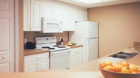 Holiday Inn Club Vacations At Orange Lake Resort - 3 Bedroom Villa Resort in Bay Lake