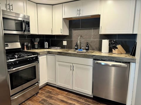 The full kitchen offers everything you need to make a meal or a snack.