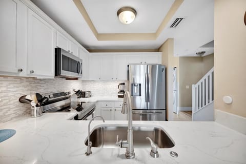 Charming dining space for morning breakfasts