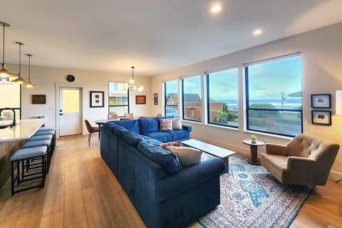 Relax and watch the waves!