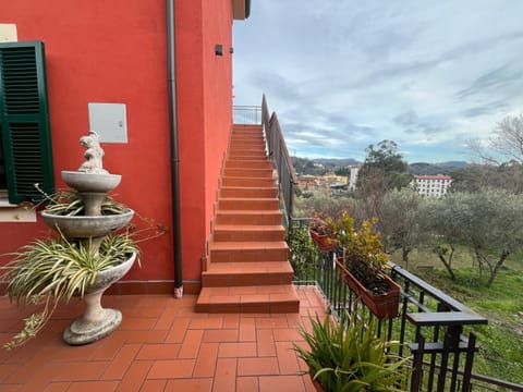 Holiday Home 'Cinque Terre - Laspezia - Loft 1910' with Garden, Balcony and Wi-Fi House in La Spezia