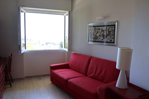 CASA MARINA: elegance and comfort with a sea view Apartment in Sanremo