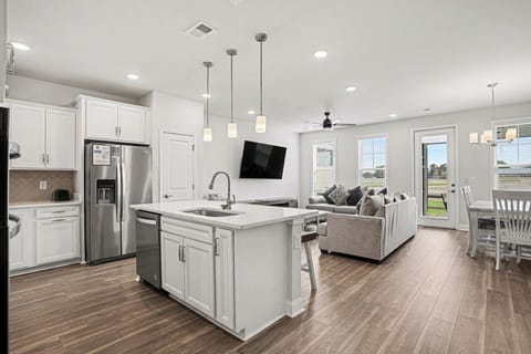 View of Townhouse from Entry